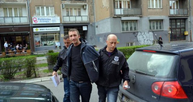 Eksplozija uznemirila stanovnike Breke: Bačena bomba na kuću Izudina Tahirovića koji je ubio navijača Mirzu Raščića
