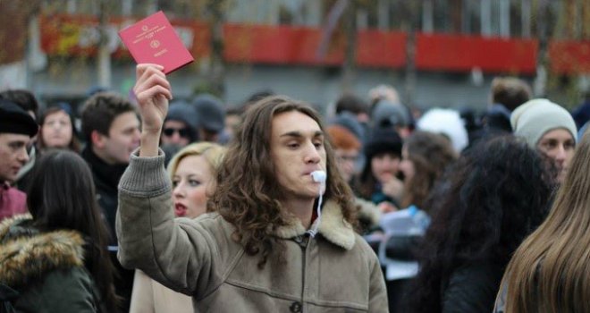 Lumi Bekiri, makedonski student: Bilo je strašno, bombe, puške, detonacije i strah...