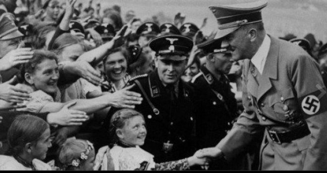 Dječak kojeg je Hitler grlio i koristio kao propagandni simbol, progovorio je 80 godina poslije...