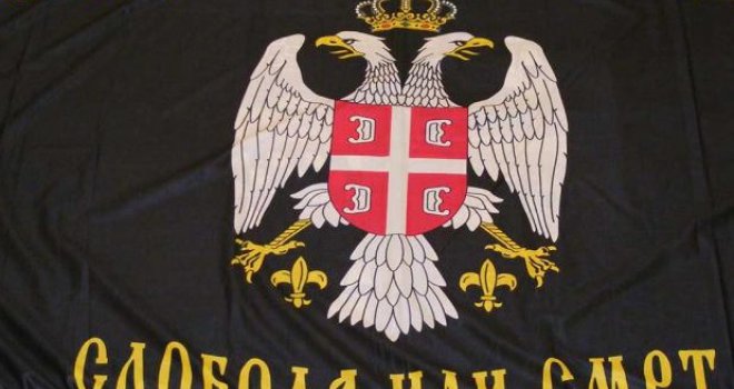 Kuda sve to vodi: Evo ko je defilirao Vlasenicom sa četničkom zastavom u rukama!