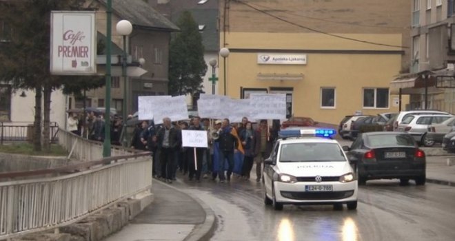 Porezna uprava FBiH ne priznaje uvezivanje staža, radnici 'Borca' idu pred Federalnu vladu!