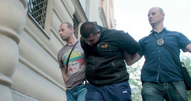 Maskirani provalnici koji su obijali prodavnice od Ilidže do Vogošće predati Kantonalnom tužilaštvu