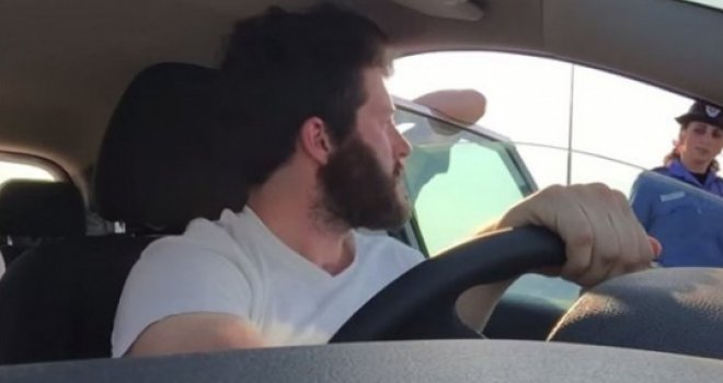 Ispovijest policajke sa snimka koji je zapalio region