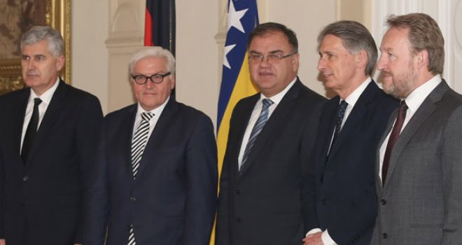 Reforme pod upitnikom: Stranke poput rogova u vreći, a vrijeme ističe