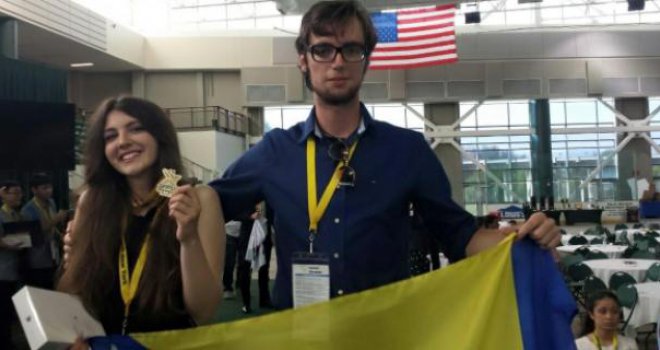 Genijalci iz BiH: Salko Zlatko Lagumdžija i Hana Hadžić dobitnici najveće nagrade na Genius Olimpijadi u New Yorku