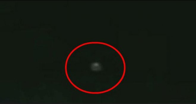 NASA sve zataškava: Snimljen je NLO koji napušta zemlju?