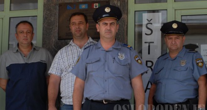 Kriza u Unsko-sanskom kantonu: Policiji se u štrajku pridružuje i prosvjeta