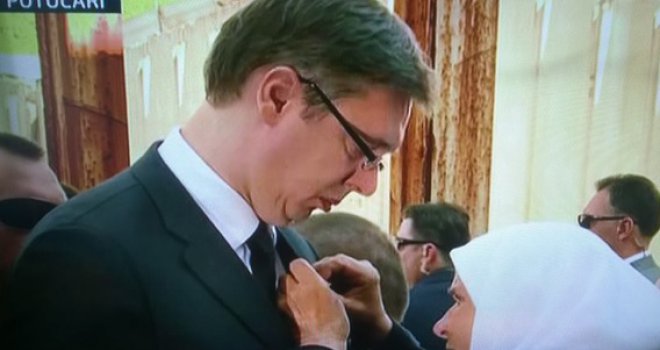 Žene Srebenice pozdravile premijera Srbije: Gospodine Vučiću, dobro nam došao na mjesto genocida!