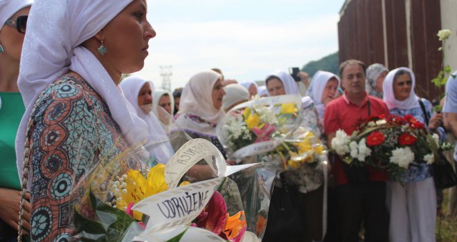 Majke Srebrenice u Kravici: Naše je pravo da posjetimo svako mjesto stradanja najmilijih