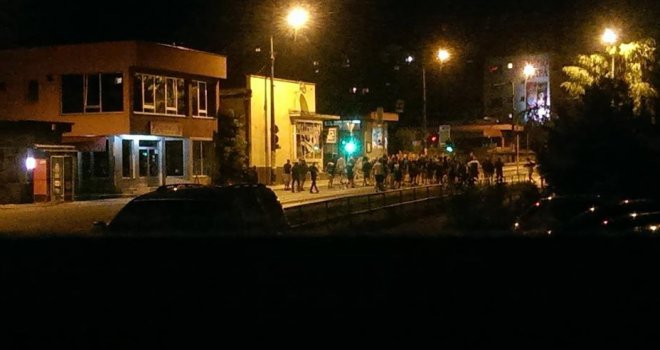 Novi detalji stravičnog sukoba navijača u Vogošći: Trojica se bore za život!