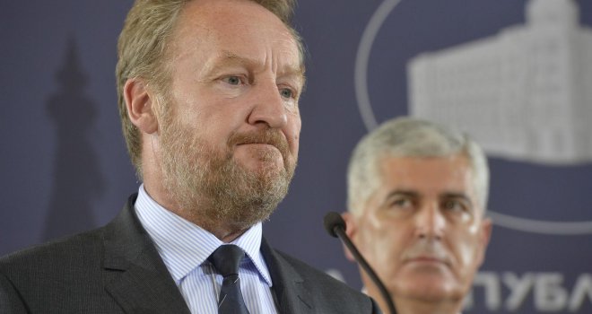 Rok do kraja mjeseca: Koga će uhapsiti Bakir Izetbegović?