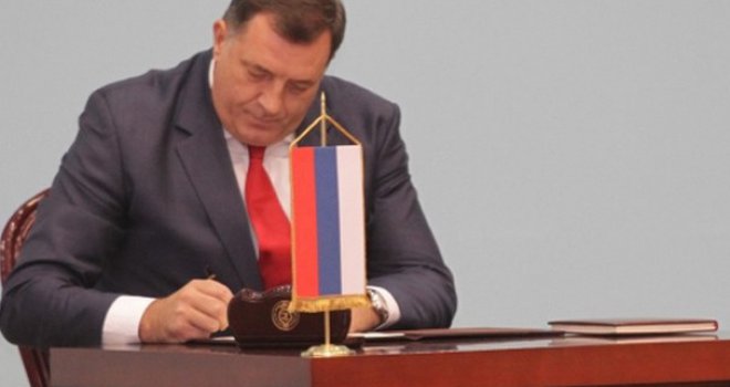 Dodik zbog referenduma poslao pisma vlastima BiH, susjednim zemljama i međunarodnoj zajednici