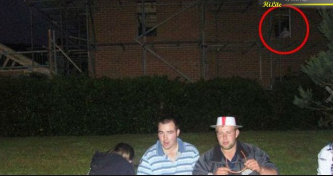 Spontano se fotografirali, pa kasnije vidjeli da nisu bili sami