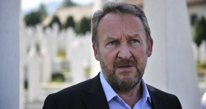 Izetbegović: Inicijativa Vučića je preuranjena