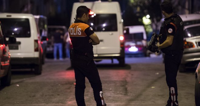 Istanbul: U sukobu policije i naoružane grupe ubijena jedna osoba
