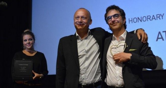 Atomu Egoyanu uručeno Počasno srce Sarajeva za izvanredan doprinos filmskoj umjetnosti 