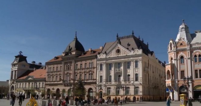 Arapski salaši usred Panonskog mora: Masovno dolaze na 'odmor', Somborke već pod nikabima i burkama?