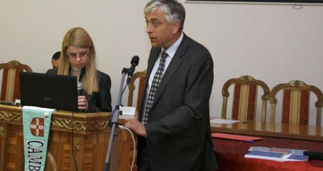 Preminuo profesor Filozofskog fakulteta u Sarajevu Jasmin Džindo