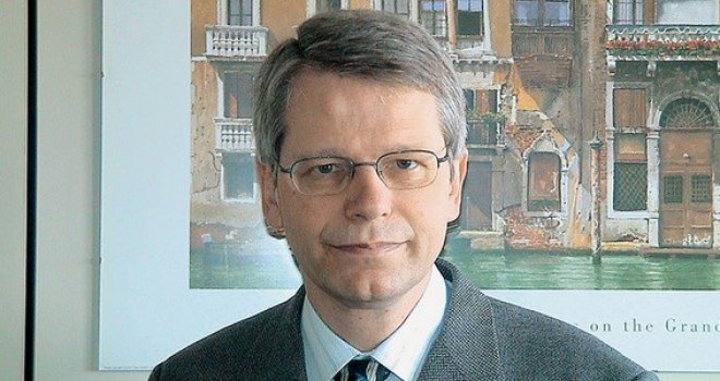 Markert: Dodikovo referendumsko pitanje je nedosljedno evropskim standardima jer sugerira odgovor!