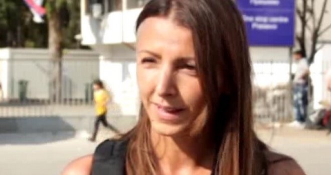 Bosanki rat u BiH 'u amanet' ostavio ljudskost: I sama izbjeglica, sada pomaže one u Srbiji!
