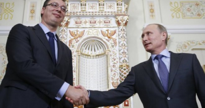Vučić oštro upozoren zbog putovanja u Moskvu, uprkos jasnim stavovima EU