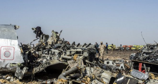 Objavljen prvi video s mjesta tragedije: Ostaci ruskog aviona pronađeni u krugu 20 kilometara