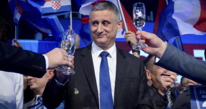 Karamarko proglasio pobjedu, no ne može samostalno formirati vlast: Sad je sve u rukama MOST-a