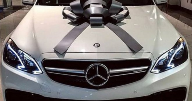 Ne nasjedajte na nagradnu igru u kojoj možete osvojiti skupocjeni Mercedes