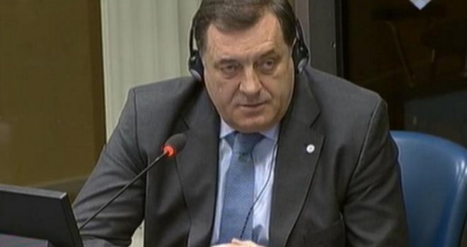 Dodik u Haagu: SDA je širila islamski radikalizam, glavni krivac za rat je Alija Izetbegović...