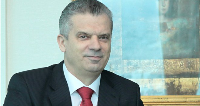 Radončić: Neko je računao na moje slabašne živce, ali koalicija SDA-SBB sigurno će opstati do 2018. godine