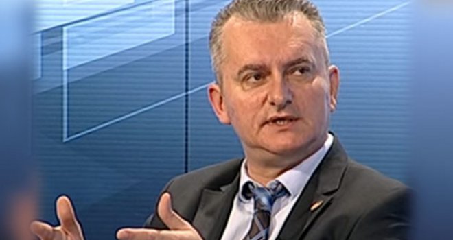 Delegat Karamatić poručio građanima BiH: Plaćajte doprinose da mogu imati redovna primanja, da ne patim!