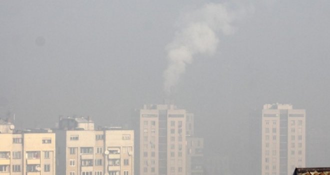 Pred zimski smog: Kanton Sarajevo izdvaja 500.000 KM za smanjenje zagađenja zraka