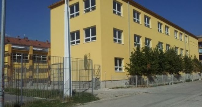 Evo šta je kumovalo fizičkom obračunu u školi u Čapljini: Detalji sukoba nastavnika i biznismena