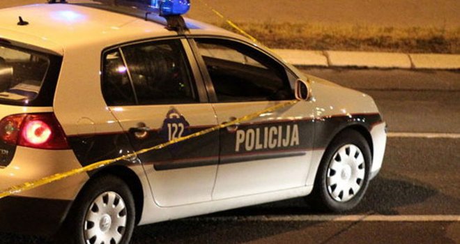 U Sarajevu sinoć pucnjava, oštećeno jedno vozilo