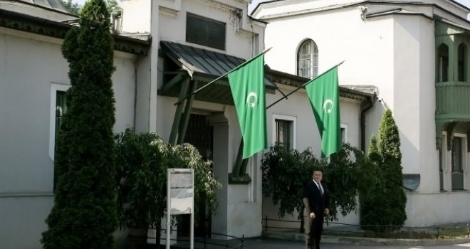 Islamska zajednica u BiH: Svako ima pravo da se oblači kako želi