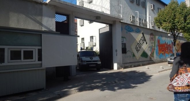 Nesvakidašnji slučaj u mostarskom zatvoru: Dronom pokušali ubaciti drogu i mobitel