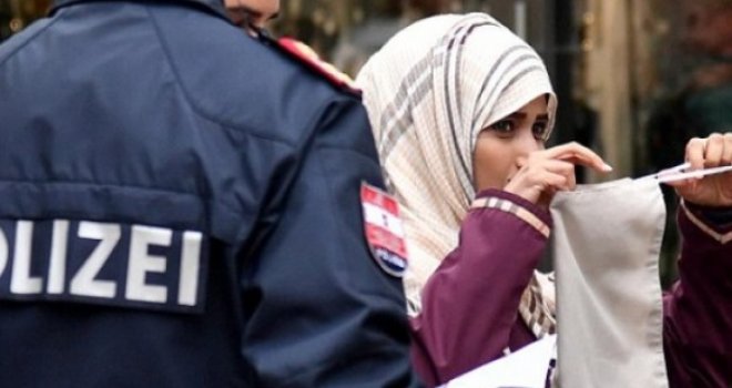 Novi zakon stupio na snagu u Austriji: Policija kažnjava nošenje burke