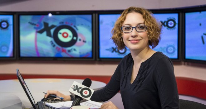Muškarac upao u prostorije radija 'Eho Moskve', sprejom oslijepio zaštitara, pa novinarku izbo nožem u vrat