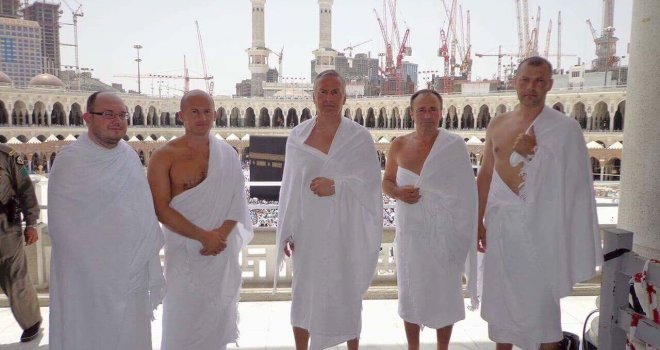 Zlatko Lagumdžija obavio mali hadž, ali ne o svom trošku...