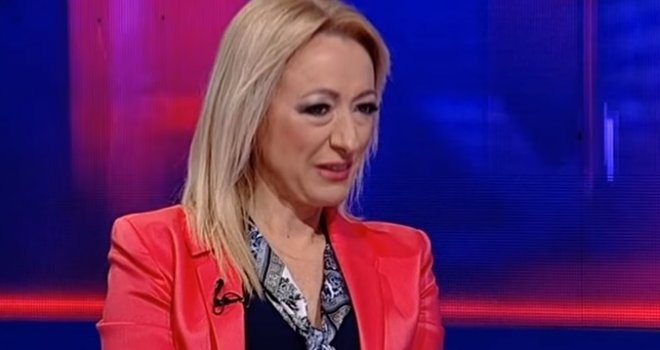 Aleksandra Pandurević: Dodik ima određene veze i ljude u SDS-u!