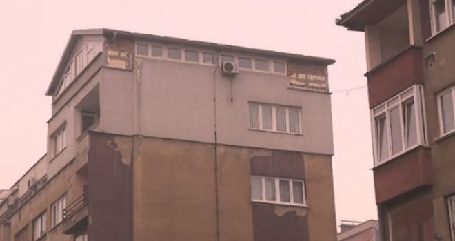 Kako je državni službenik Safet Agović sagradio kuću na zgradi: Evo zašto je osam godina niko ne može srušiti!