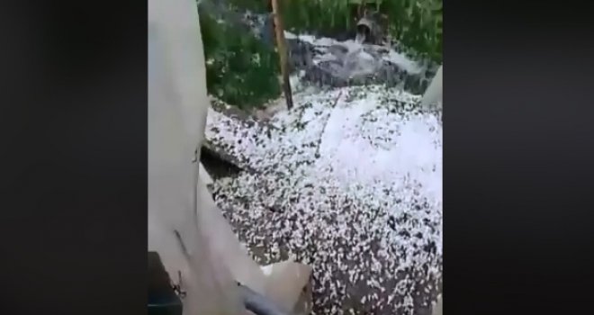 Kod susjeda već stigao snijeg: Led je sipao kao 'iz kabla', naglo zahlađenje sve iznenadilo...  