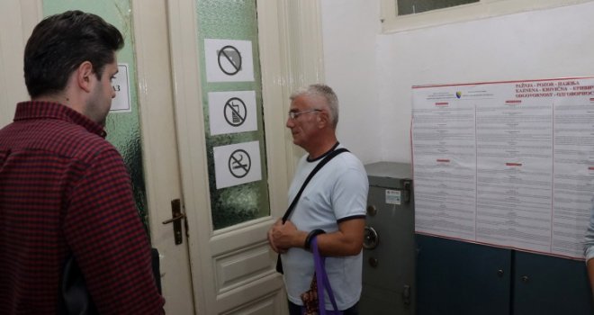 Velike gužve: Na području OVE sarajevske općine još traje glasanje, u Goraždu zatvoreno samo nekoliko biračkih mjesta