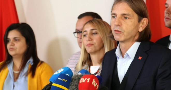 Članovi VSTV-a, na čelu s predsjednikom Tegeltijom, moraju biti zamijenjeni! Niko ne može biti amnestiran