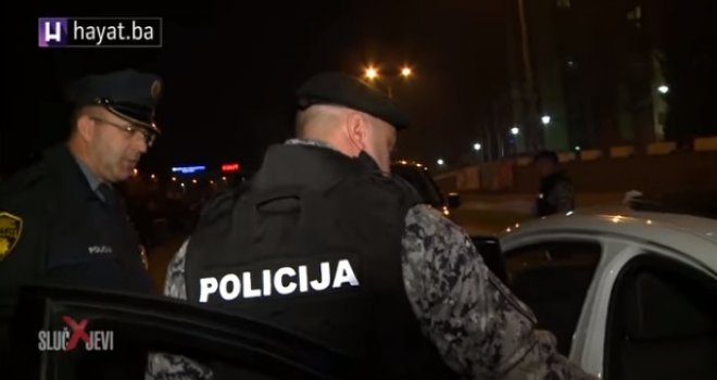 Specijalci zaustavili 'BMW' na ulici, našli mu dva pištolja i municiju bez dozvole, on kaže: To mi je od prijatelja!