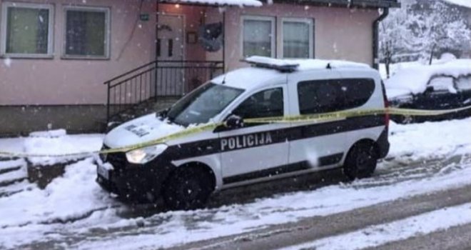 Užas u Zavidovićima: 21-godišnjak izbo staricu, policija ga uhapsila