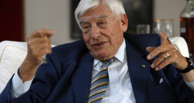 (Ne)moguća misija: Smije li BiH mijenjati Ustav bez da pita Srbiju i Hrvatsku?!
