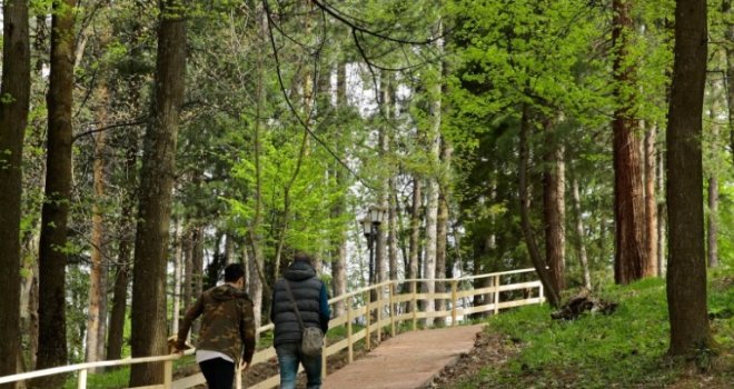 Sarajlije dobile novo izletište: Pogledajte kako izgleda Park šume na Grdonju, novi prostor za rekreaciju iznad grada