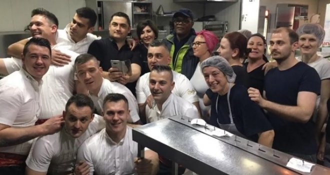  Legendarni hollywoodski glumac stigao u Zagreb, pa otišao u restoran s bosanskom hranom 