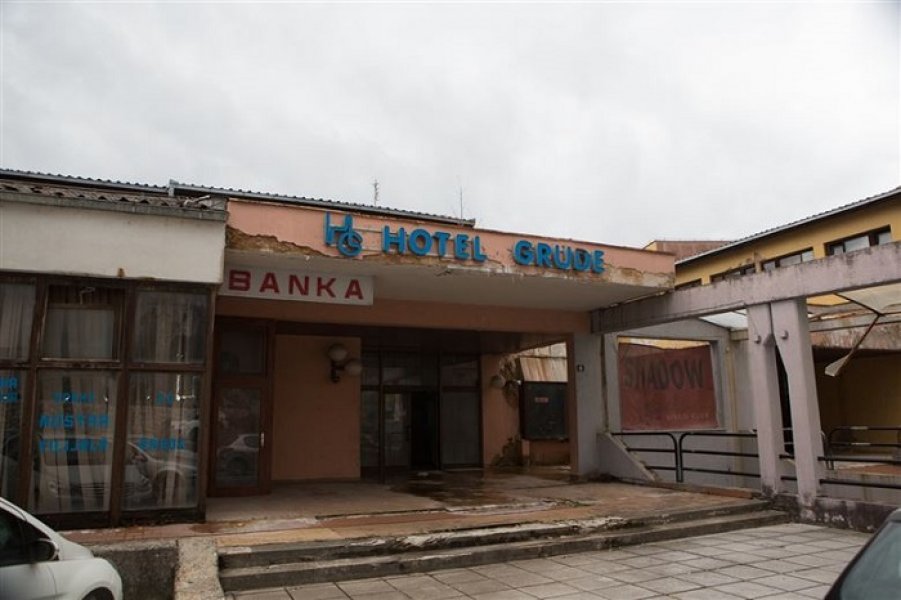 hotel-grude